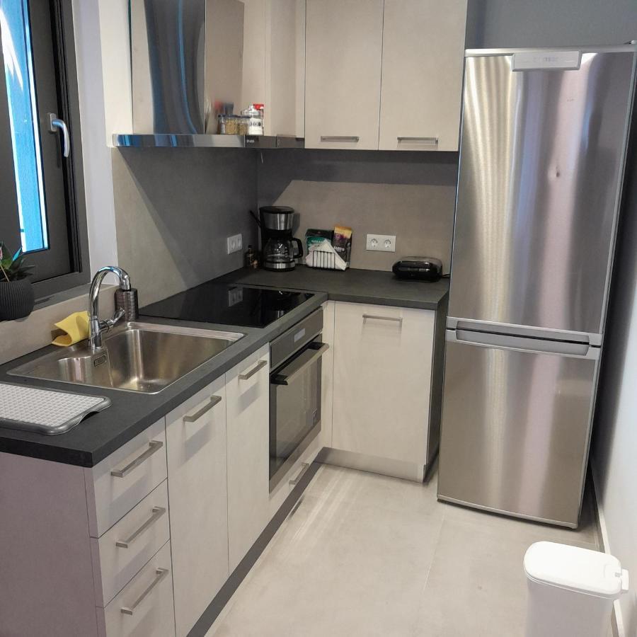 Brand New Flat Near De Bosset Bridge, Argostoli公寓 外观 照片