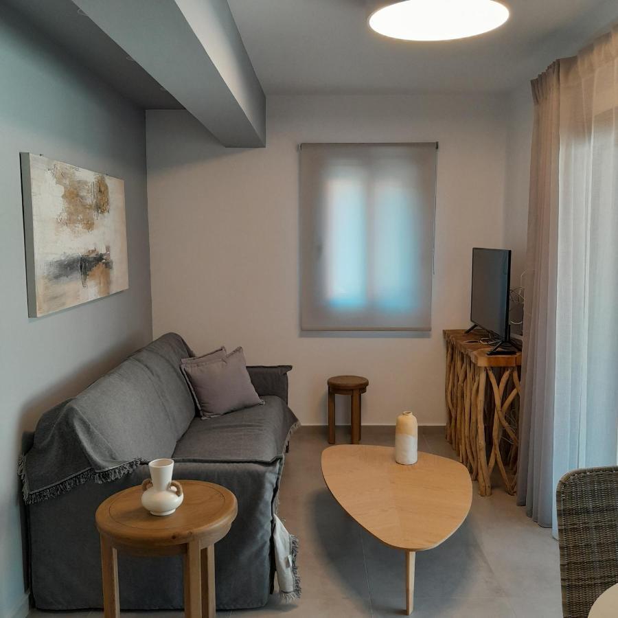 Brand New Flat Near De Bosset Bridge, Argostoli公寓 外观 照片