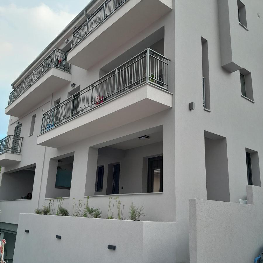 Brand New Flat Near De Bosset Bridge, Argostoli公寓 外观 照片